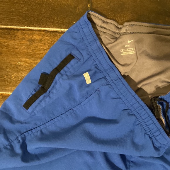 Nike Dri-Fit Shorts - Picture 3 of 3